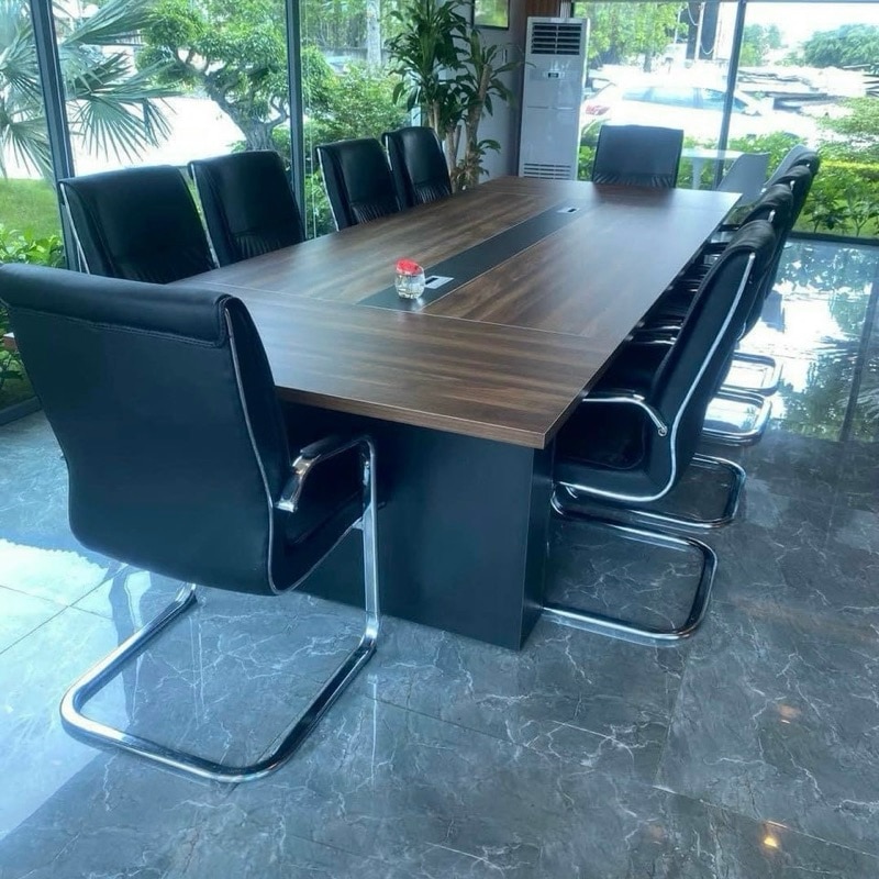 Ghế Họp Đệm Da Cao Cấp W118 Màu Nâu
